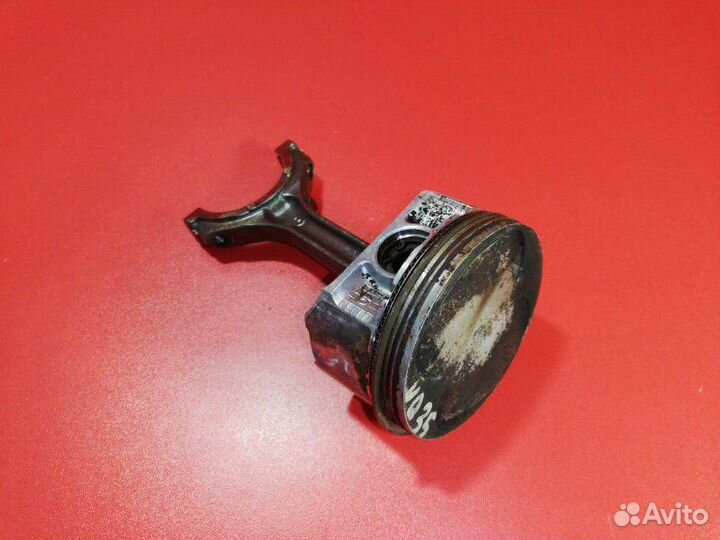 Поршень с шатуном Infiniti Fx35 S50 VQ35DE