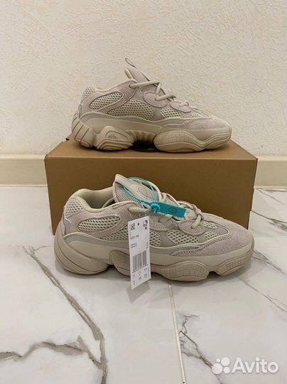 Кроссовки adidas yeezy boost 500