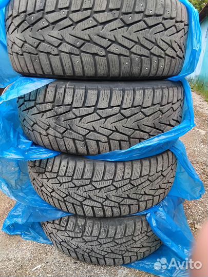 Nokian Tyres Nordman 7 215/55 R17 98T