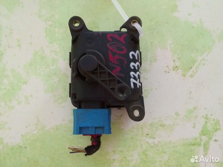 Моторчик заслонки отопителя Audi/Volkswagen б\у