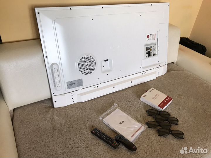 Телевизор LG 47LA741