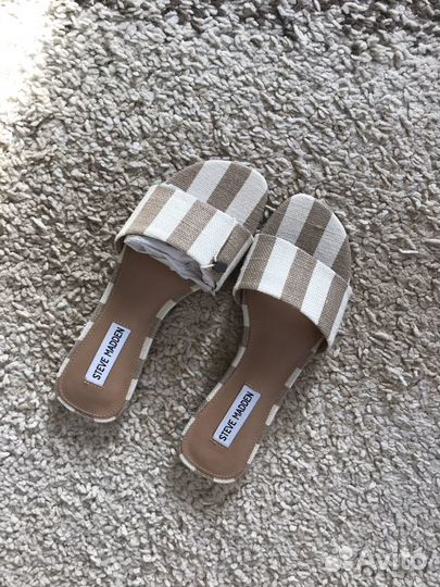 Сандалии Steve Madden