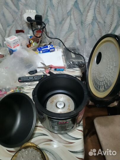 Мультиварка redmond. Рабочая. Бу