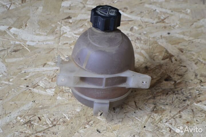 Бачок расширительный Renault Symbol