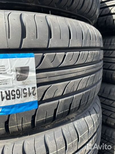 Triangle TR928 215/65 R16 102H