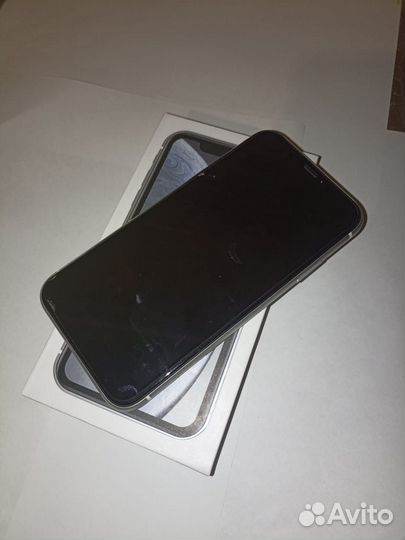 Телефон iPhone Xr