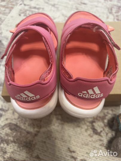 Босоножки adidas 30