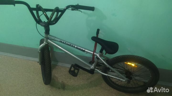 Трюковой велосипед bmx
