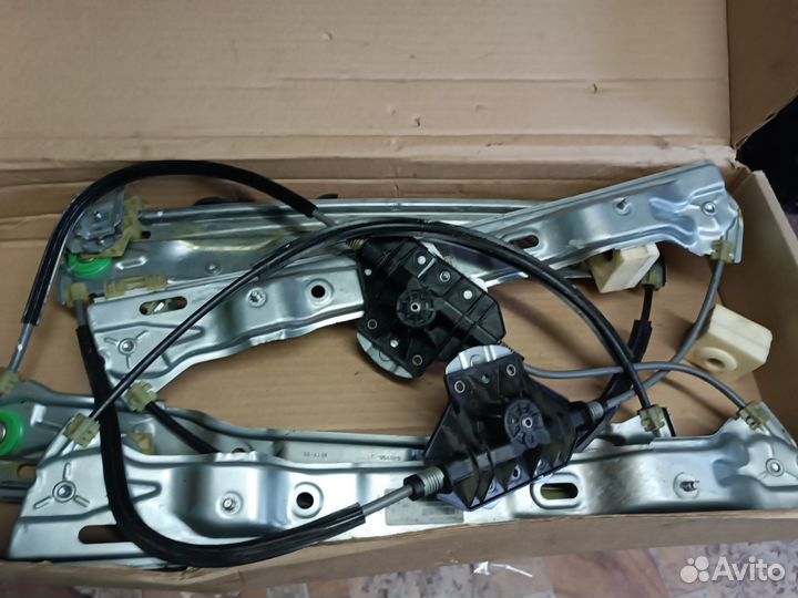 Стеклоподëмник