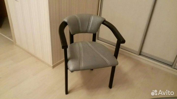 Офисный стул