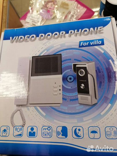Видеодомофон новый