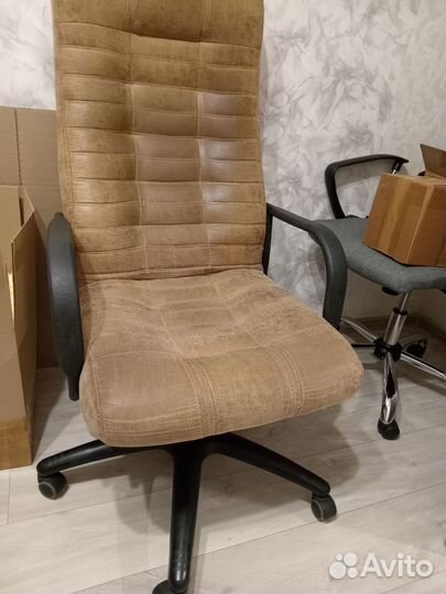 Компьютерное кресло