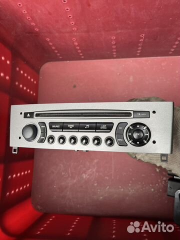 Peugeot 308 магнитола