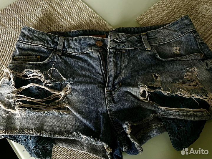 Шорты женские