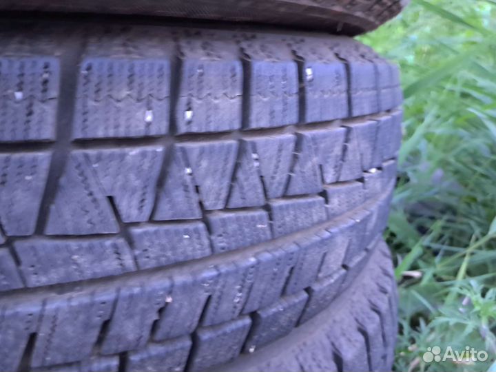 Bridgestone Blizzak DM-V2 195/65 R15 31J