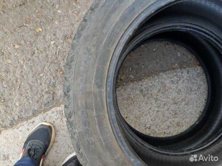 Viatti Bosco Nordico V-523 215/55 R17