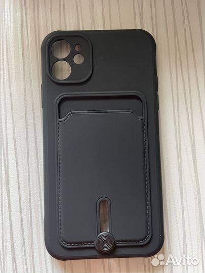 Чехол на iPhone 11 с карманом