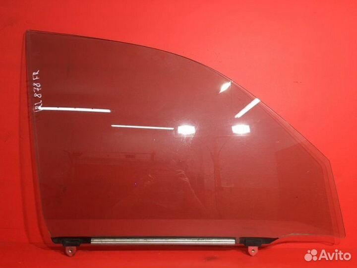 Стекло двери переднее правое Toyota Rav4 2 1zzfe