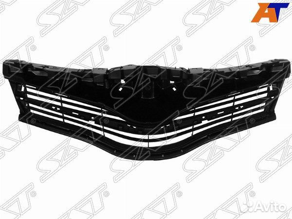 Решетка радиатора toyota vitz