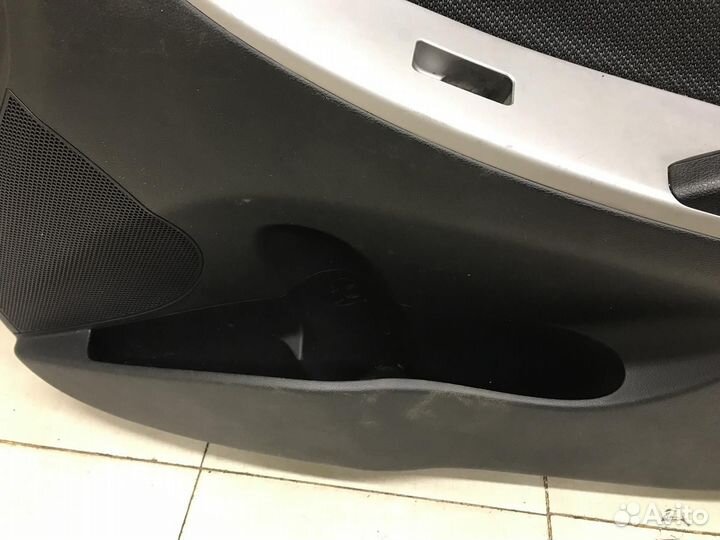 Обшивка двери передней правой Solaris 2010-2017