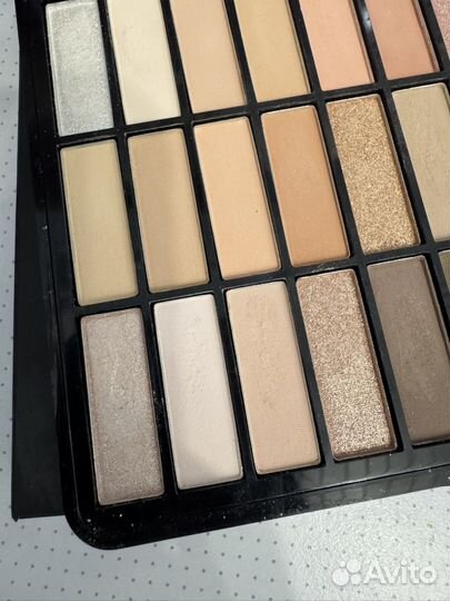 Палетка теней и хайлайтеров