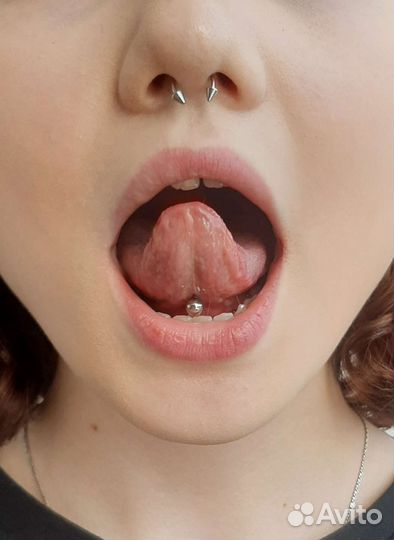 Пирсинг / Установка микродермала