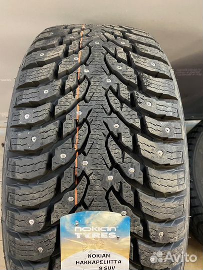Nokian Tyres Hakkapeliitta 9 SUV 265/65 R17 116T