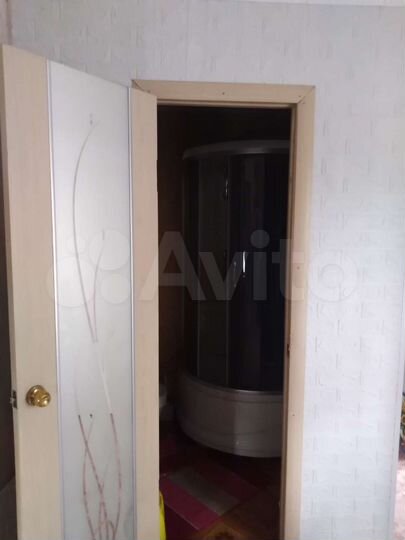 3-к. квартира, 70 м², 1/2 эт.