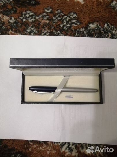 Перьевая ручка Bossman