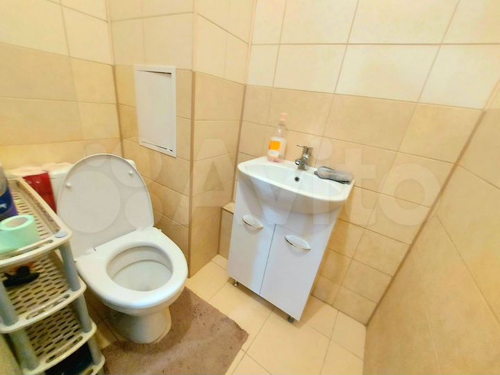 Комната 20 м² в 3-к., 1/5 эт.