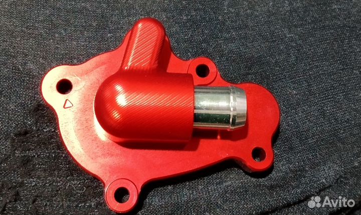 Крышка водяного насоса Honda CBR250R/CRF250L