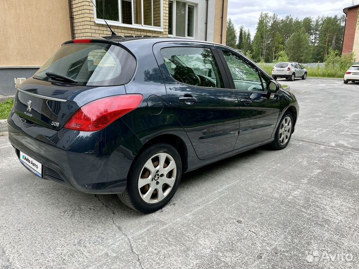 Peugeot 308 1.6 МТ, 2011, 210 000 км