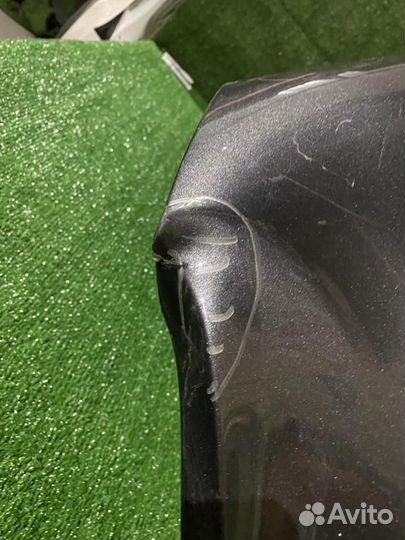 Крыло переднее правое Bentley Continental GT