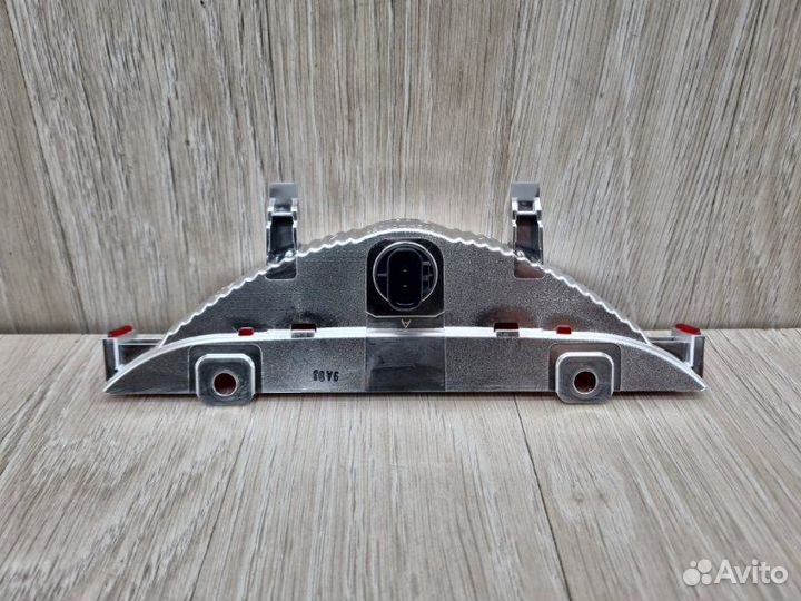 Дополнительный стоп-сигнал Hyundai Solaris 2