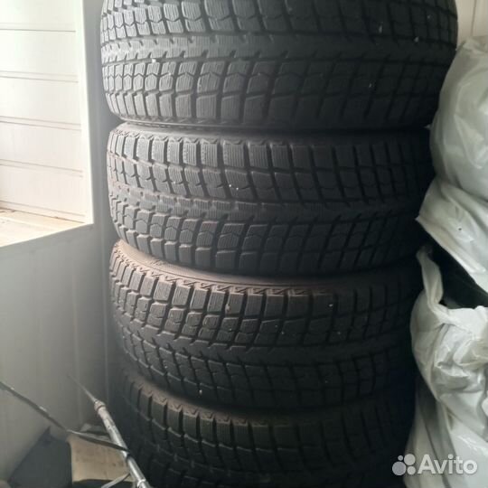 Gripmax Stature M/S 245/45 R19 98