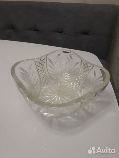 Салатник хрустальный квадратный