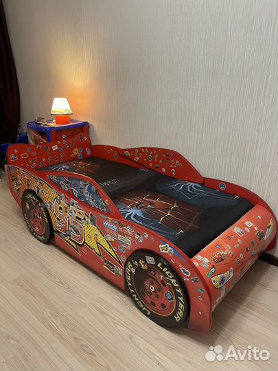 Кровать машина Тачки Молния Маккуин с матрасом