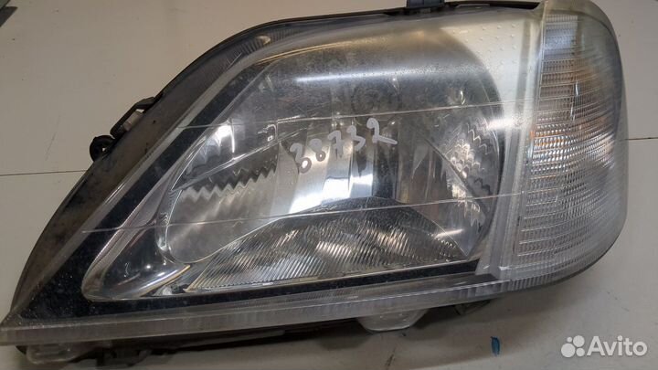 Фара (передняя) Dacia Logan, 2008