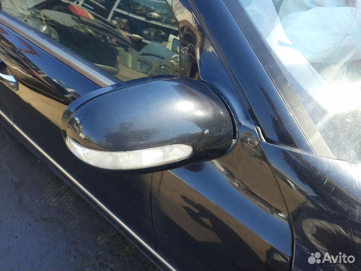 Правое зеркало Mercedes W211