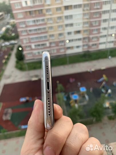 iPhone 11 Pro Max, 64 ГБ