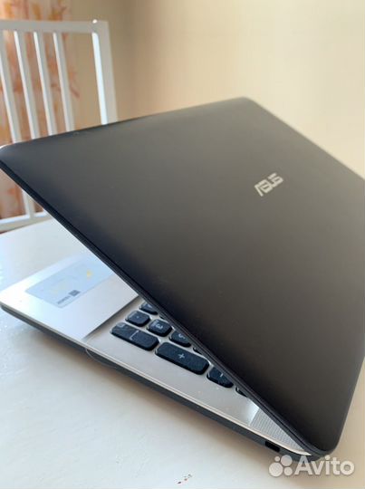 Asus d541n