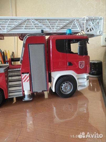 Пожарная машина bruder