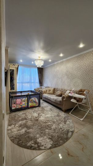 2-к. квартира, 70 м², 6/15 эт.