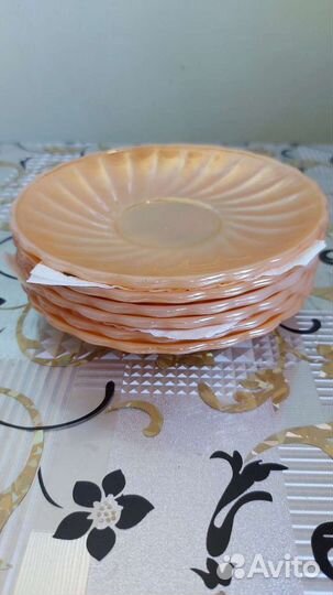 Чайные блюдца