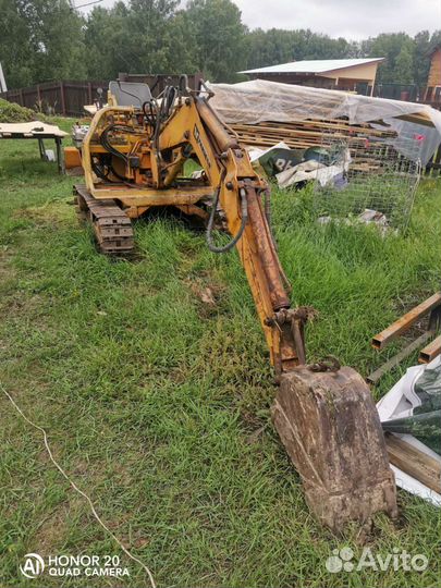 Гусеничный экскаватор YANMAR YB601U, 1998