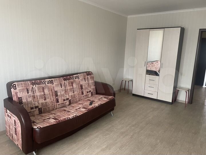 2-к. квартира, 57 м², 7/10 эт.