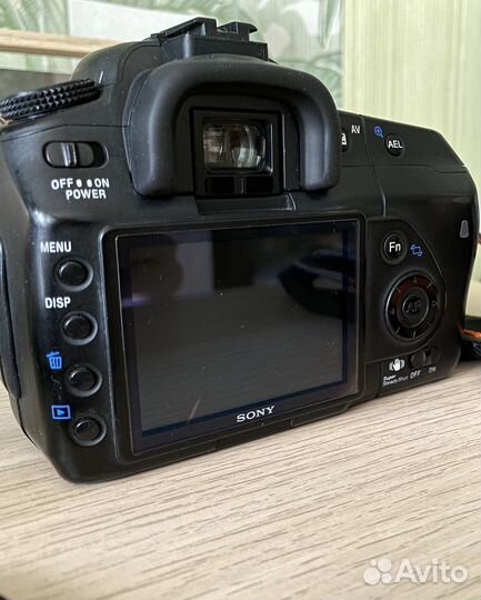 Зеркальный фотоаппарат sony a200