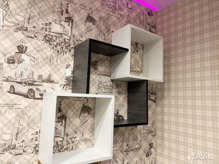 Стол письменный с полкой