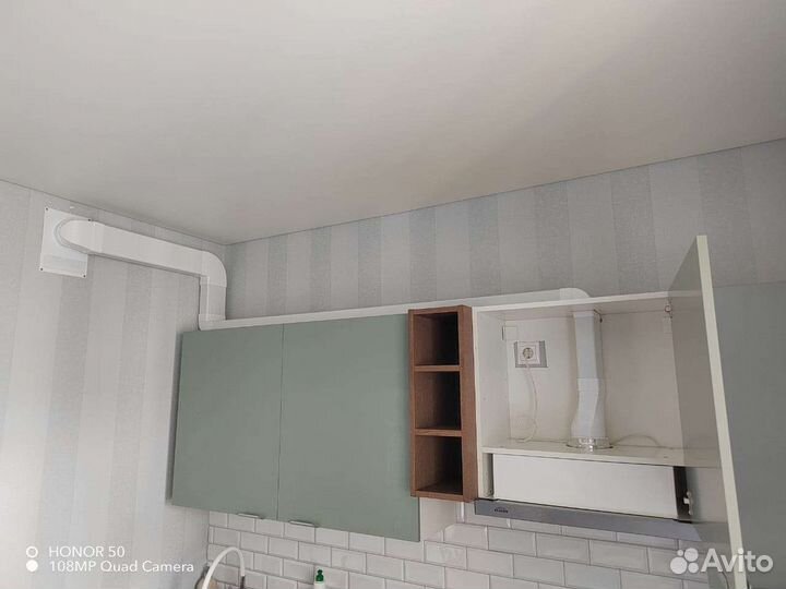 Установка кухонной вытяжки,мастер на час