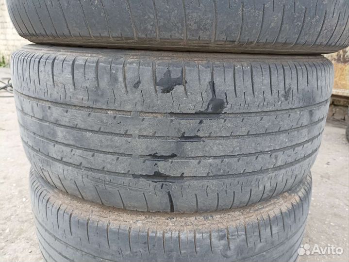 Bridgestone Dueler H/P 92A 265/50 R20
